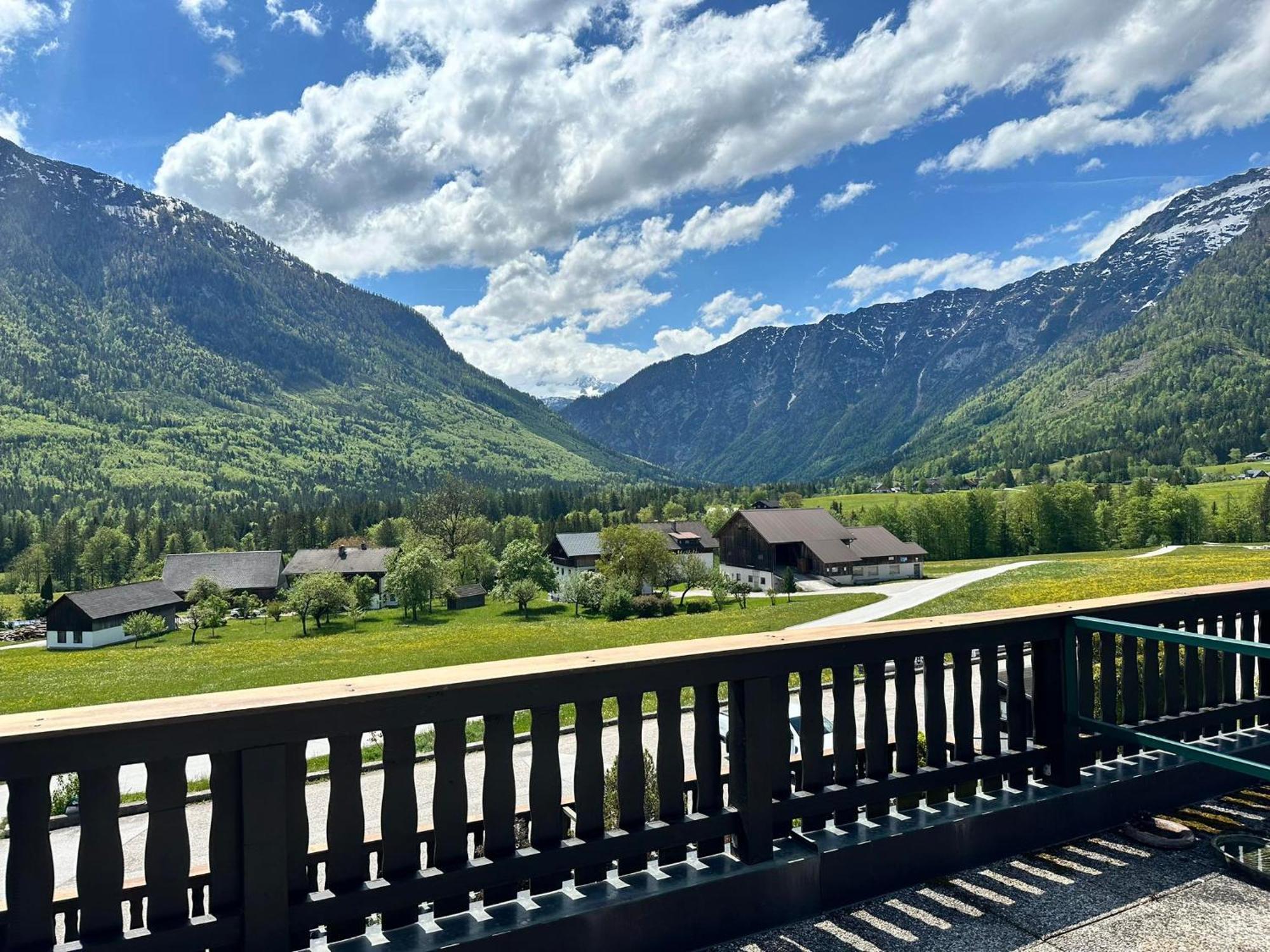 Das Alpenzeit Appartement Mit Just Private Terrasse (Adults Only) バート・アウスゼー エクステリア 写真