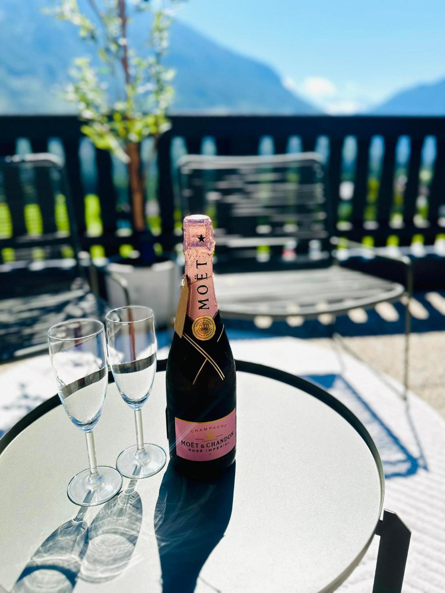 Das Alpenzeit Appartement Mit Just Private Terrasse (Adults Only) バート・アウスゼー エクステリア 写真