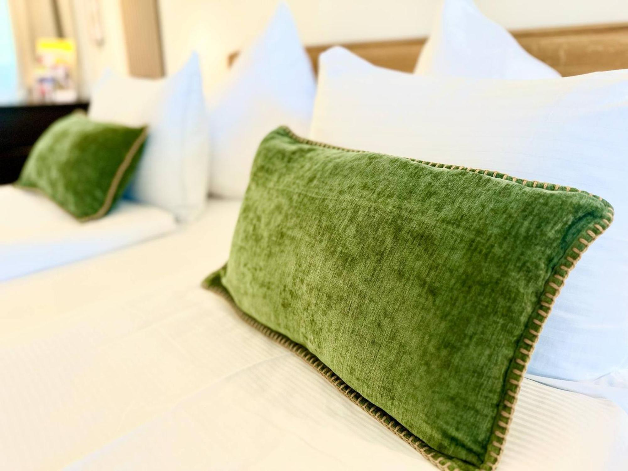Das Alpenzeit Appartement Mit Just Private Terrasse (Adults Only) バート・アウスゼー エクステリア 写真
